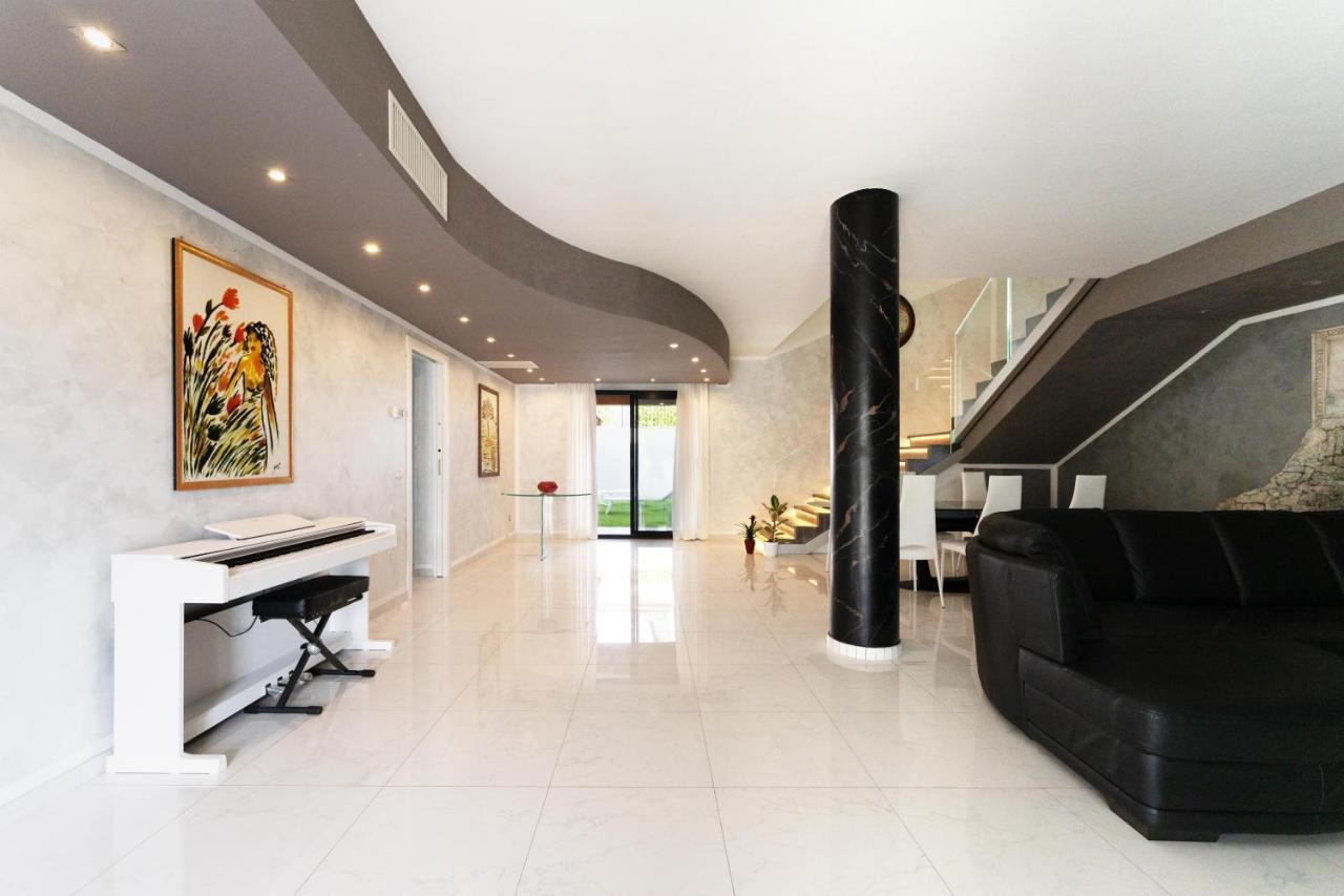 Geovillage Green Residence Olbia Bagian luar foto